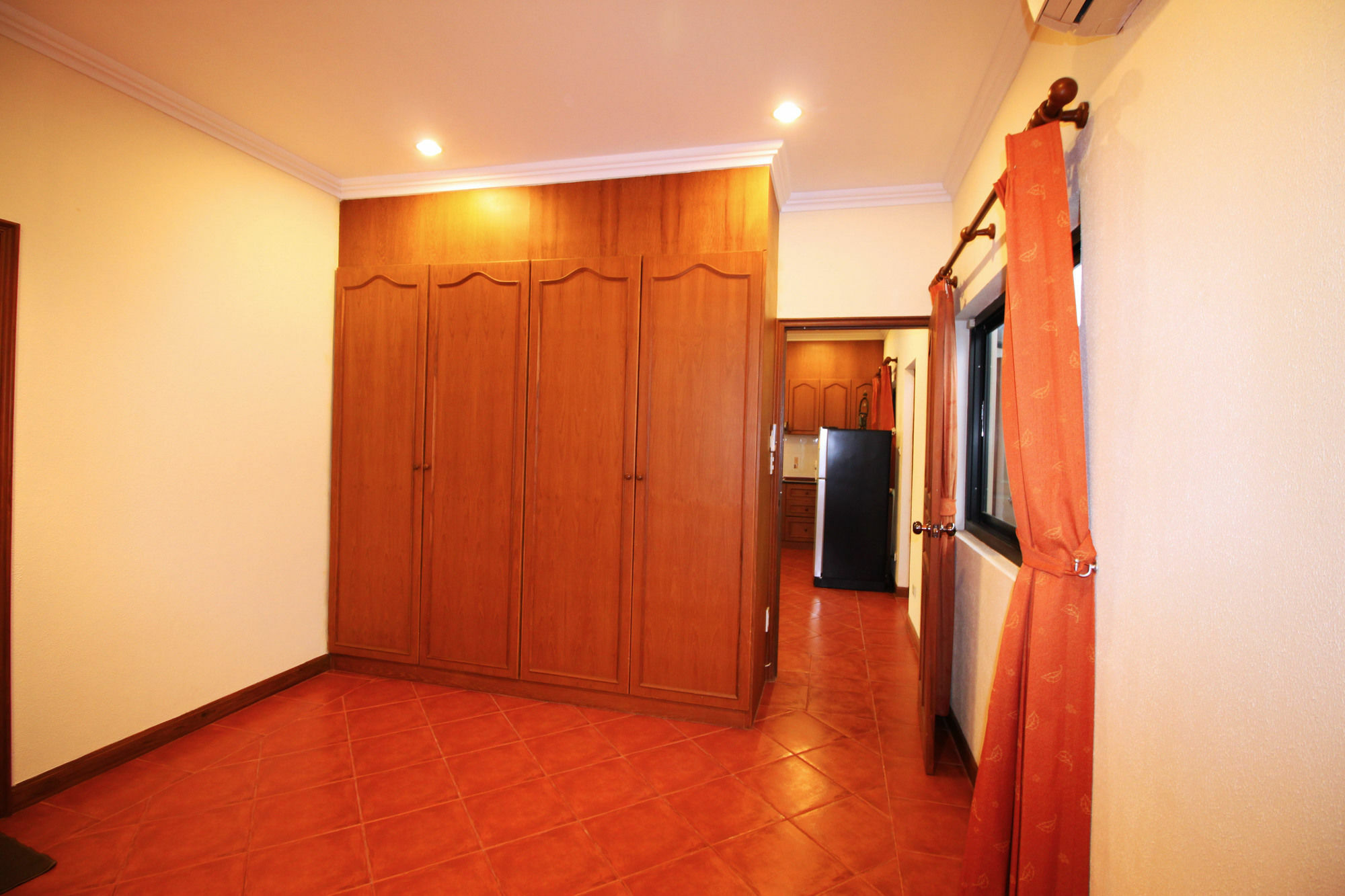 Cosy Beach Pool Villas By Pattaya Sunny Rentals Екстериор снимка