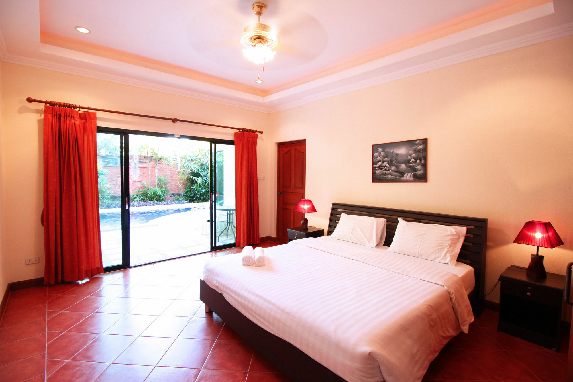 Cosy Beach Pool Villas By Pattaya Sunny Rentals Екстериор снимка