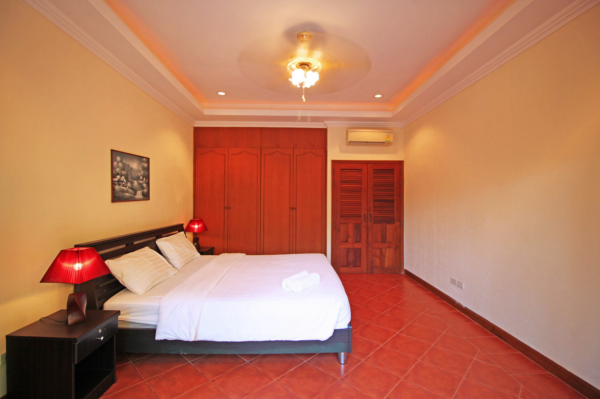 Cosy Beach Pool Villas By Pattaya Sunny Rentals Екстериор снимка